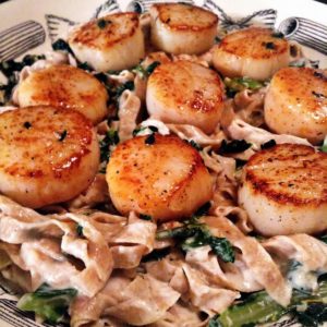 Pan Seared Scallops with Caramelized Onion Alfredo