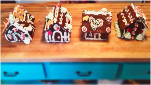 Host a gingerbread house party-- tips to make your party a success!
