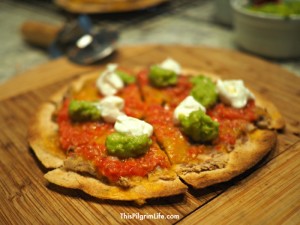 These easy tortilla pizzas make a quick and delicious meal idea that is both frugal and family friendly!