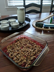 A recipe for an easy strawberry crisp, made with natural sweeteners and gluten-free ingredients. Perfect with homemade yogurt, fresh whipped cream, or a small bowl of ice cream!