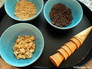 This homemade peanut butter and banana ice cream is an easy-to-make summer treat and soooo good! Top it with chopped peanuts, chocolate, or crumbled cookies for even more fun and deliciousness!